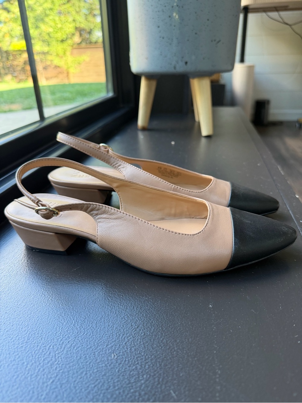 Naturalizer Two-Tone Tan and Black Pointed Slingback Flats - Picture 2 of 3